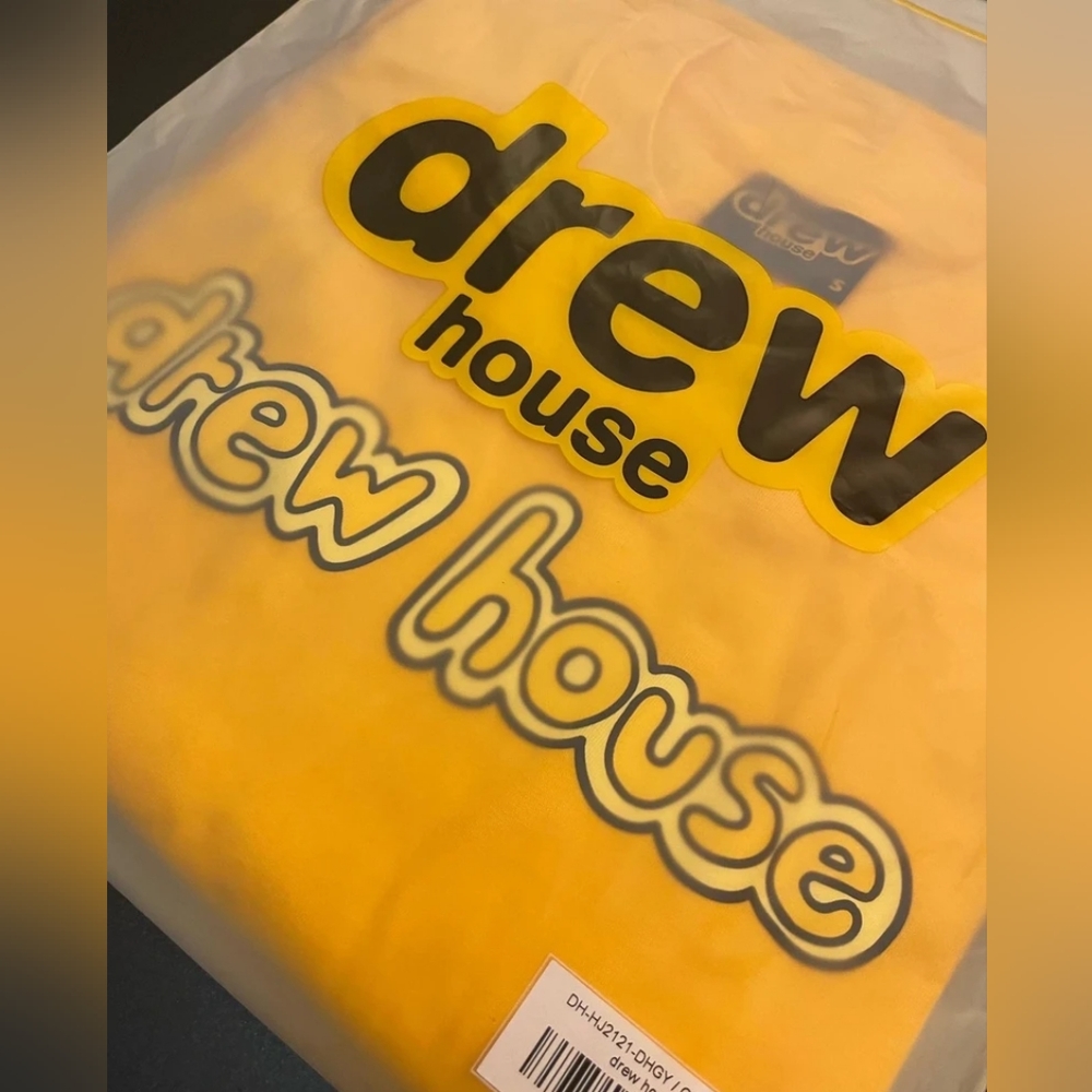 Drewhouse Golden yellow SS tee size L. Authentic!!